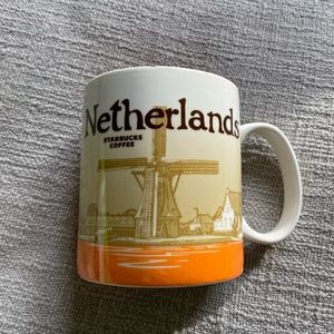 Starbucks The Netherlands mug - new small chip